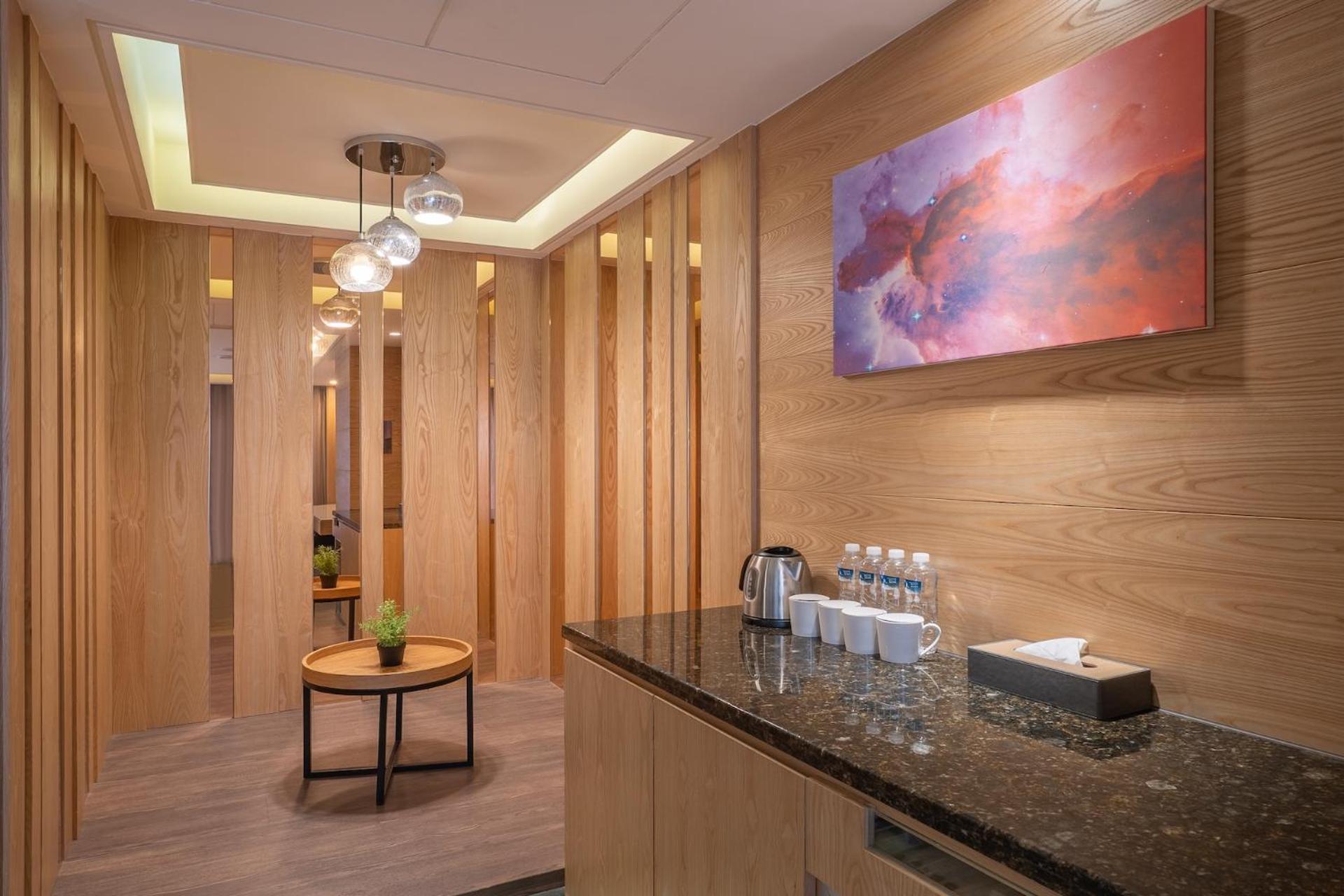 Guide Hotel Taichung Ziyou Dış mekan fotoğraf