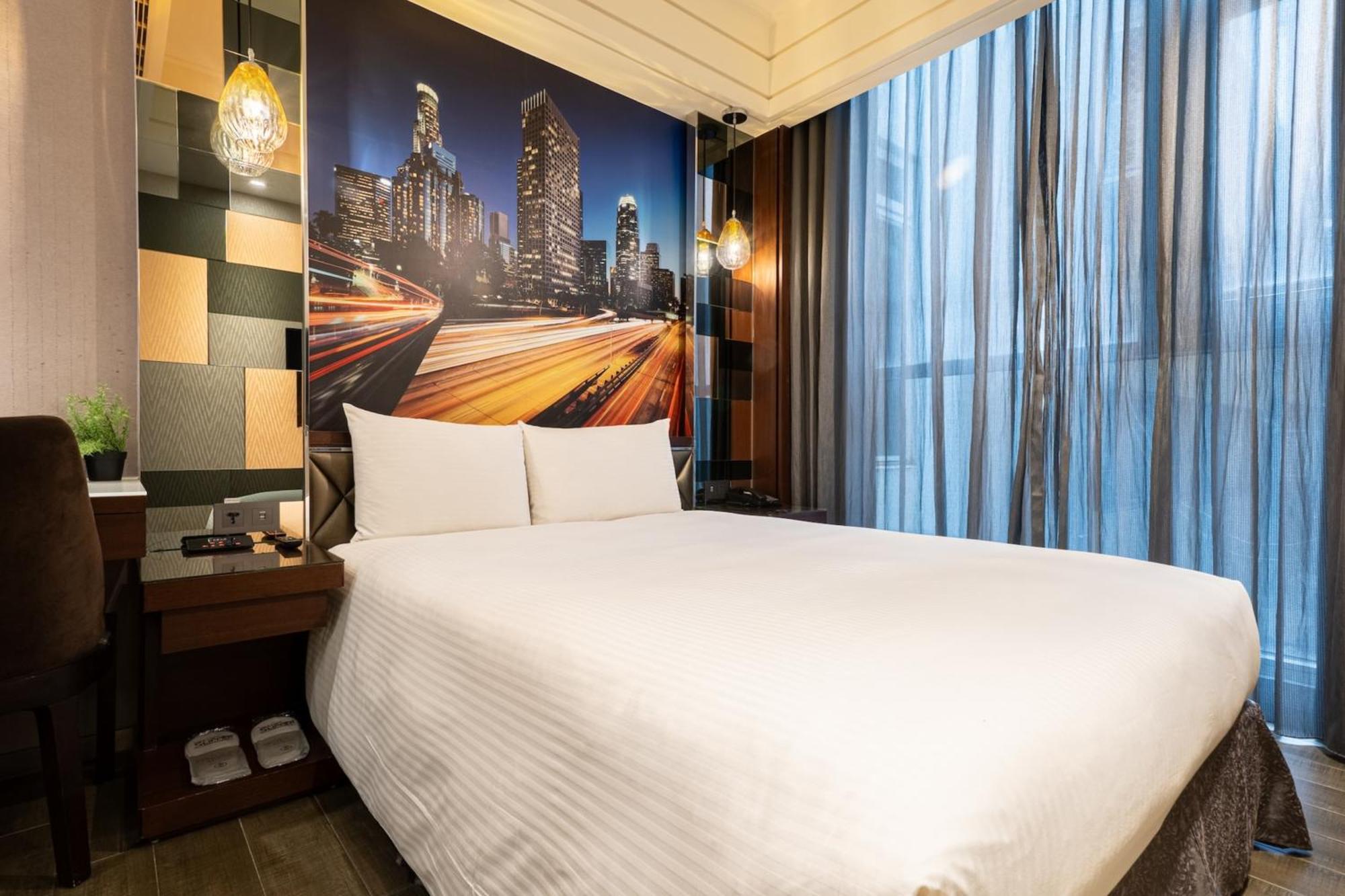 Guide Hotel Taichung Ziyou Dış mekan fotoğraf