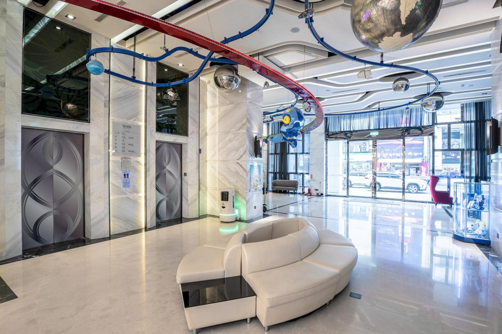 Guide Hotel Taichung Ziyou Dış mekan fotoğraf