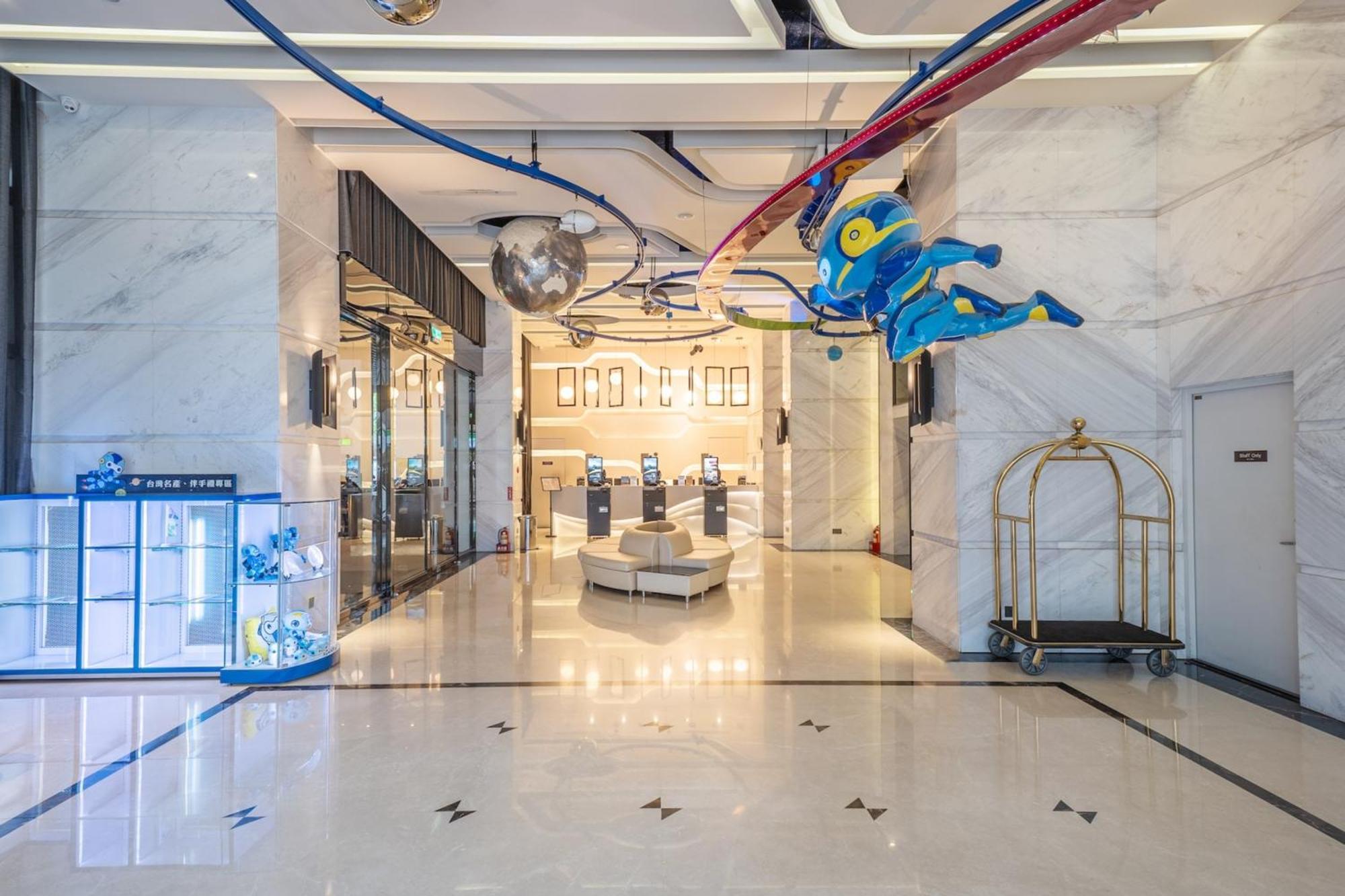 Guide Hotel Taichung Ziyou Dış mekan fotoğraf