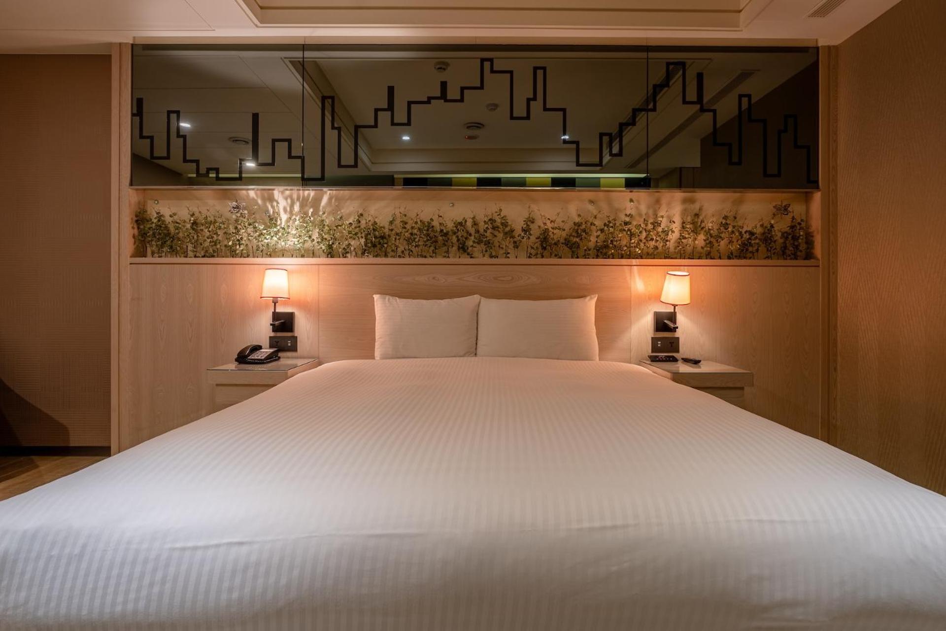 Guide Hotel Taichung Ziyou Dış mekan fotoğraf