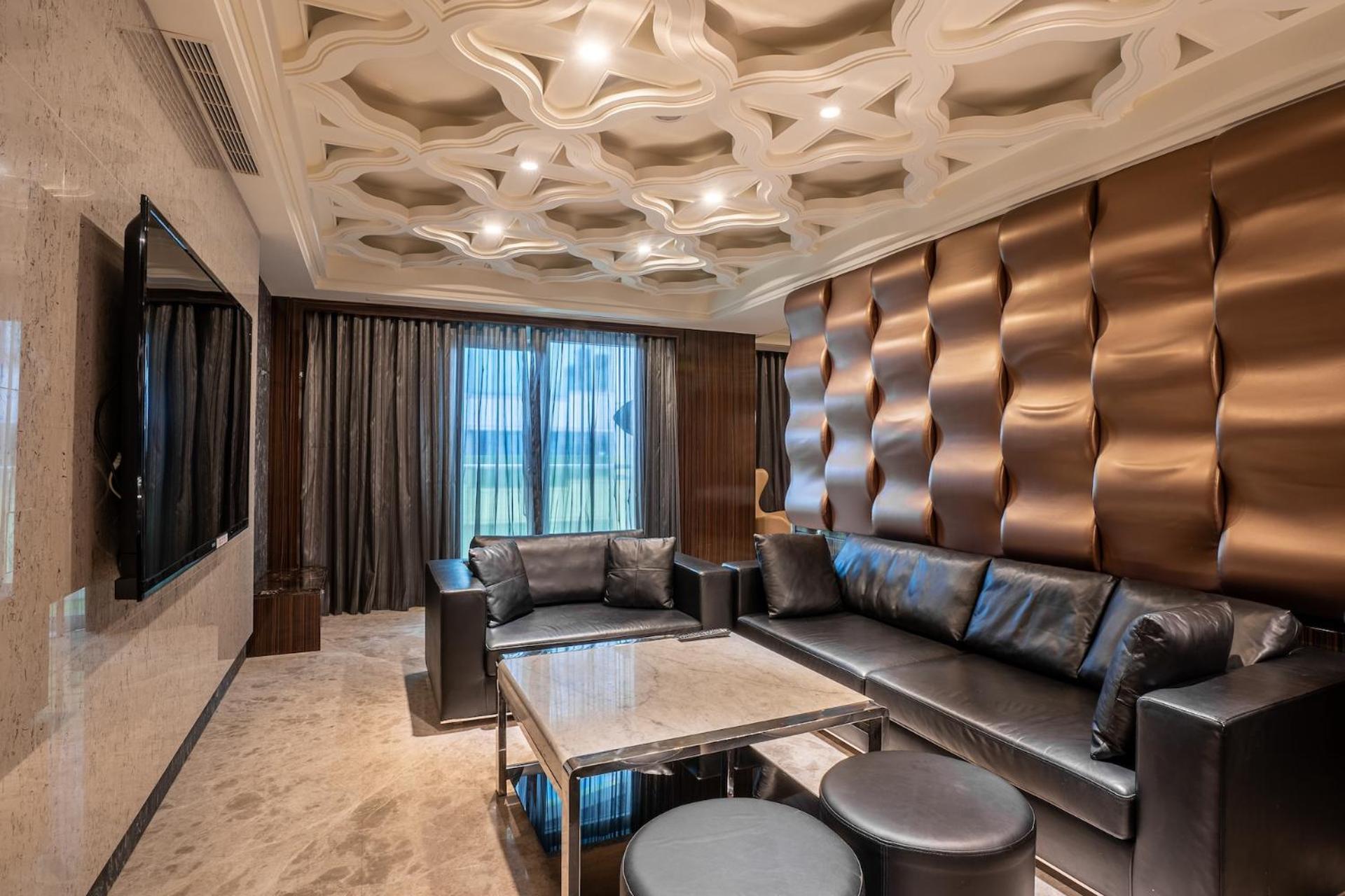Guide Hotel Taichung Ziyou Dış mekan fotoğraf